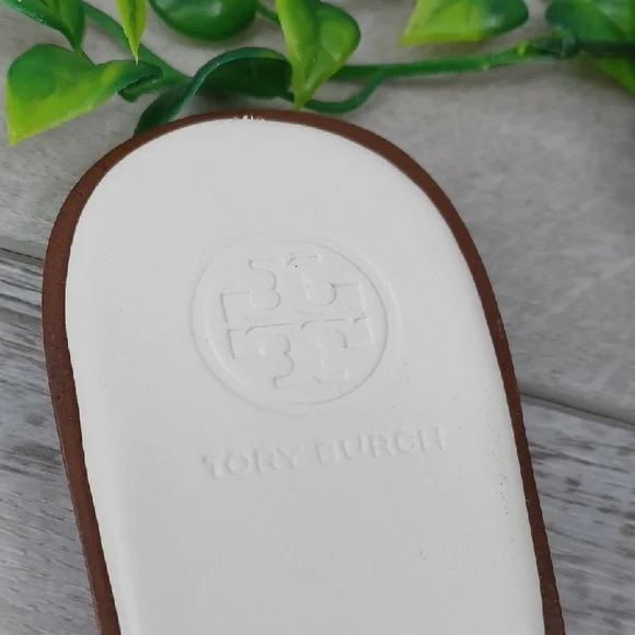 Tory Burch Benton Leather Sandal NWOT - Picture 3 of 7